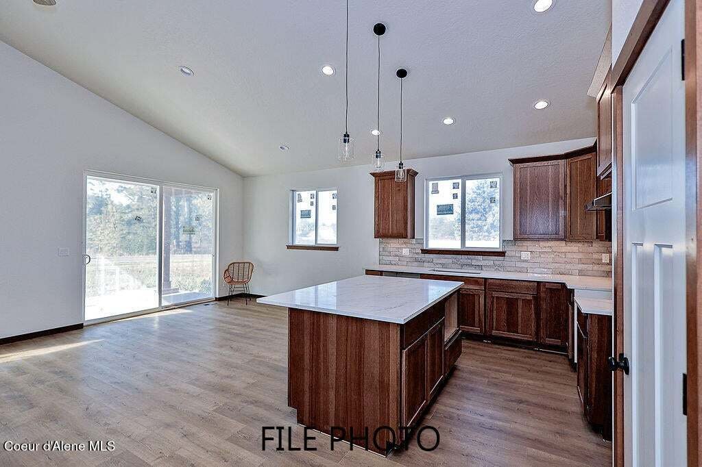Casa a Post Falls, Idaho, Stati Uniti 2 - 18572910