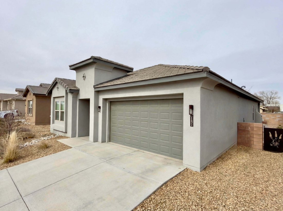 House in Los Ranchos de Albuquerque, New Mexico, United States 3 - 18568761