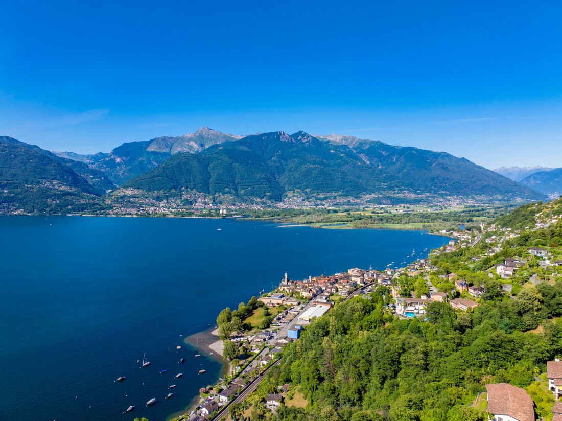 Villa in Ascona, Ticino, Switzerland 1 - 18568514