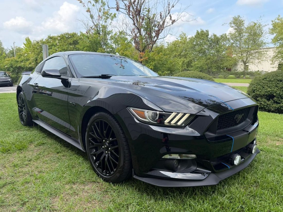 Coupe in Wilmington, NC, United States 5 - 18569860