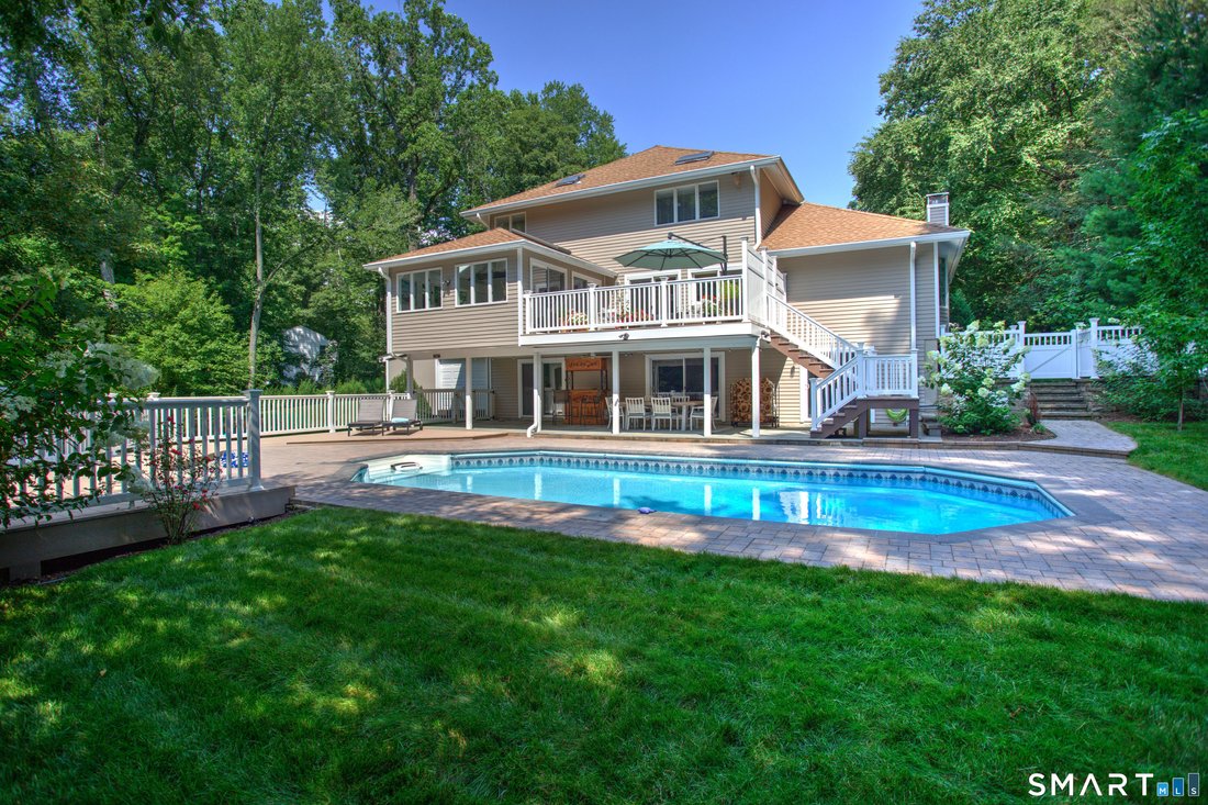 House in Trumbull, Connecticut, United States 1 - 18572788