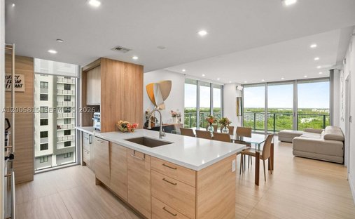 Condo in Golden Beach, Florida, United States 1