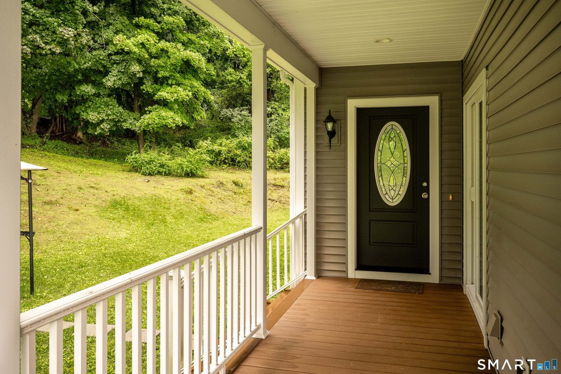 House in Danbury, Connecticut, United States 5 - 18566969