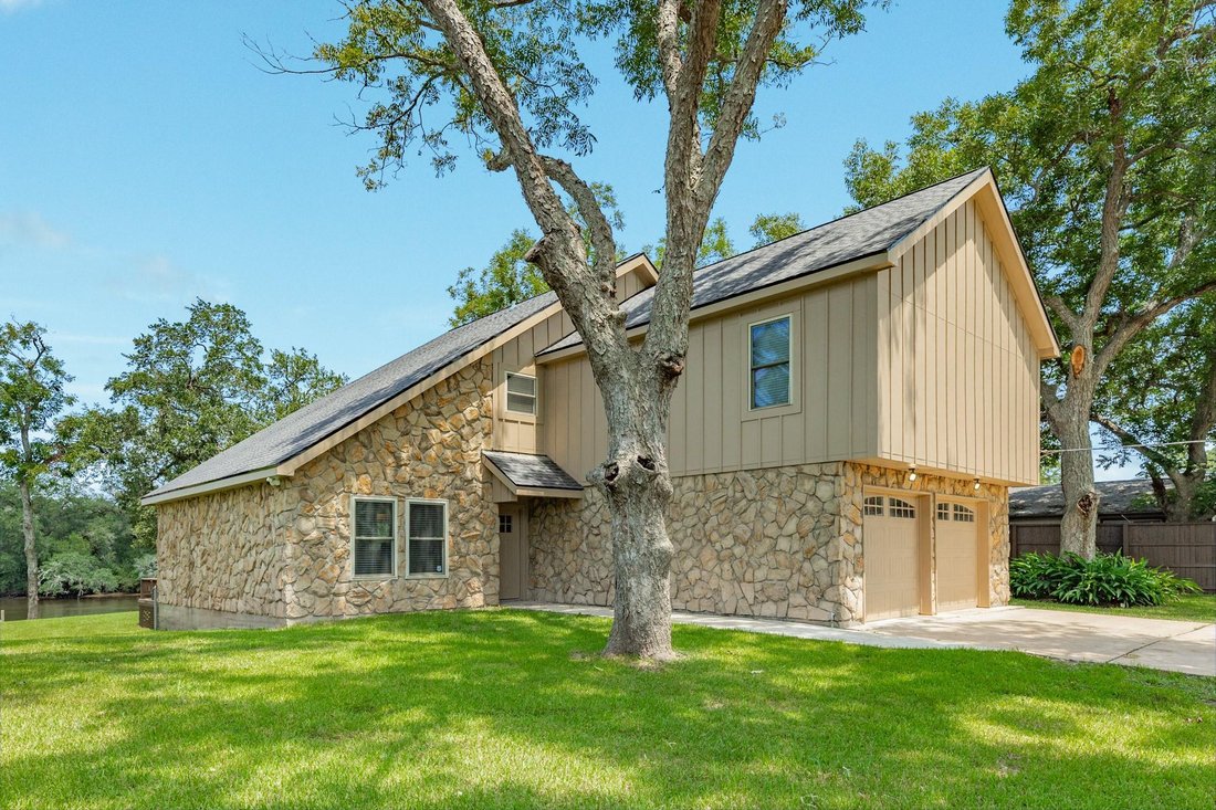 House in Brazoria, Texas, United States 5 - 18571572