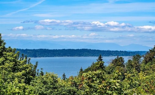 House in Burien, Washington, United States 1