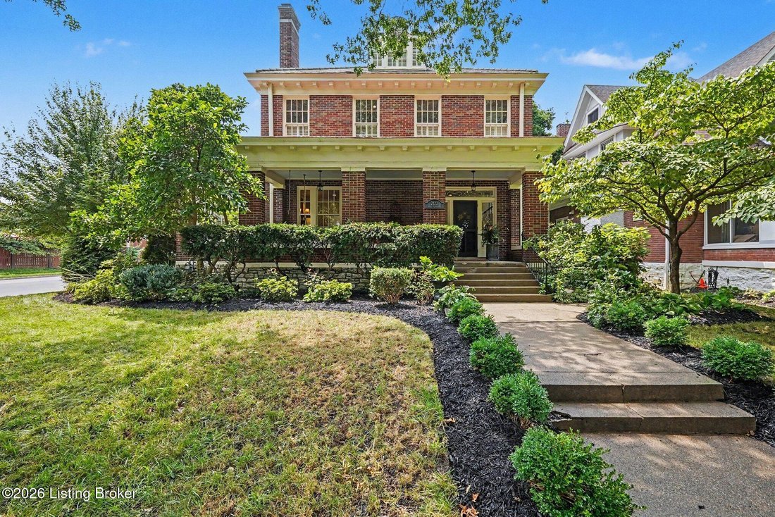 House in Watterson Park, Kentucky, United States 1 - 18570690