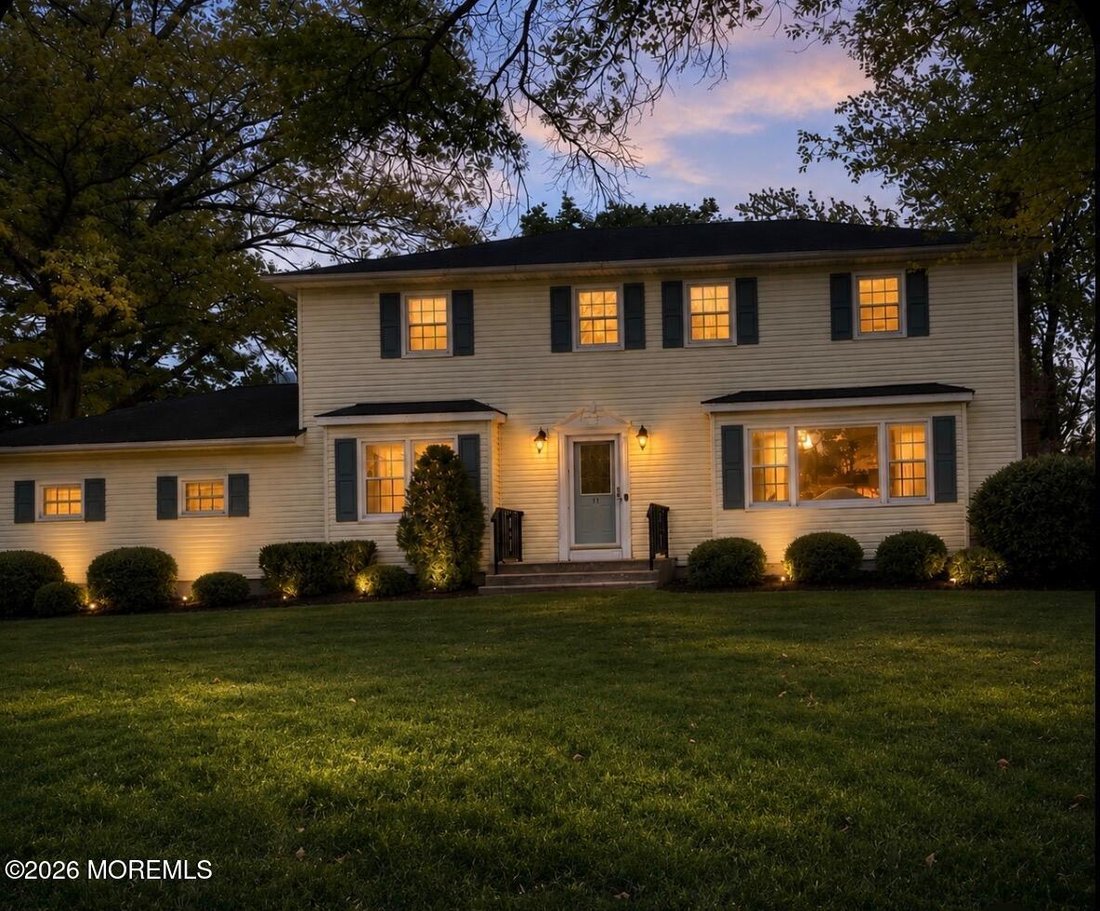 House in Lincroft, New Jersey, United States 1 - 18568492