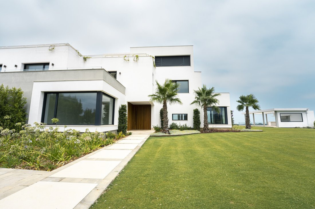 Villa in Guadiaro, San Roque, Andalusia 2 - 18570889