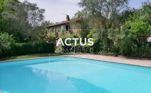 House in Lamanon, Provence-Alpes-Côte d'Azur, France 1