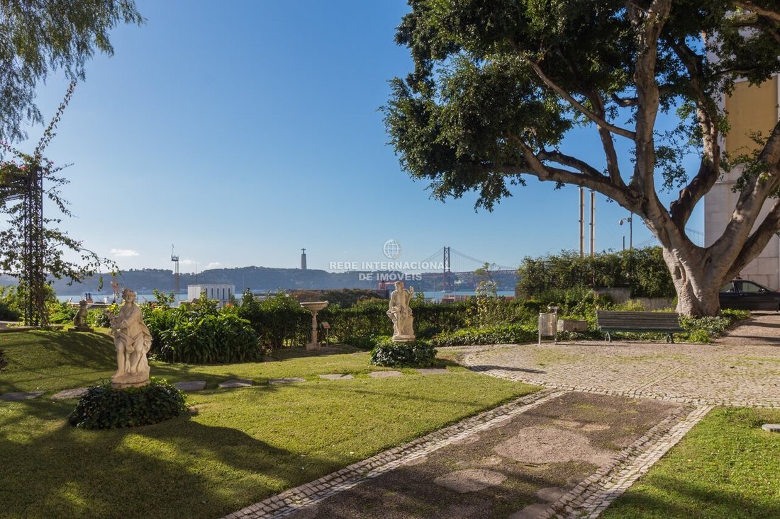 Apartment in Estrela, Lisbon, Portugal 5 - 17803442
