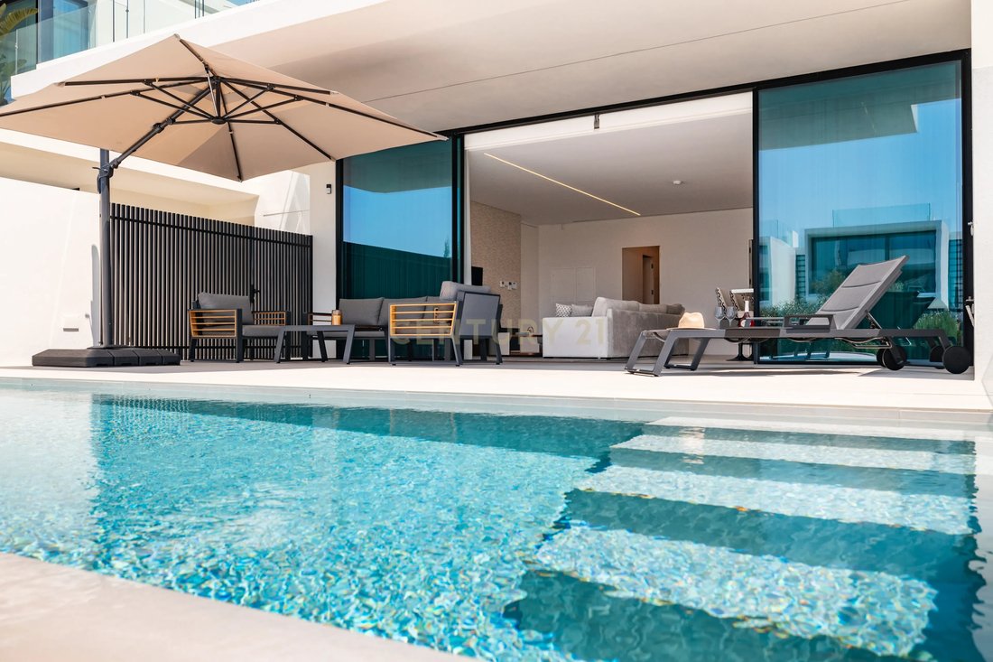 Apartment in Olhos de Agua, Algarve, Portugal 1 - 18570941