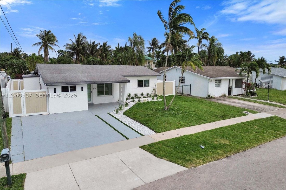 House in Dania Beach, Florida, United States 3 - 18573478