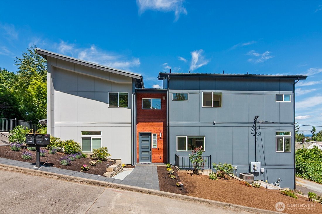 House in Seattle, Washington, United States 1 - 18570437