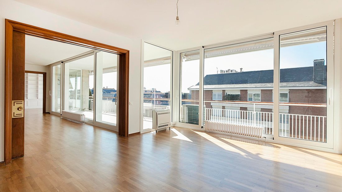 Apartment in Sarrià-Sant Gervasi, Barcelona, Spain 5 - 18299995