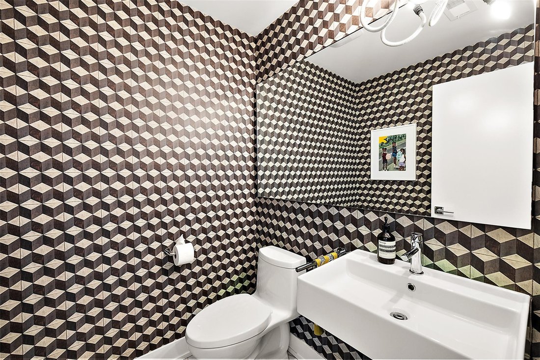 Condo in Detroit, Michigan, United States 3 - 18570106