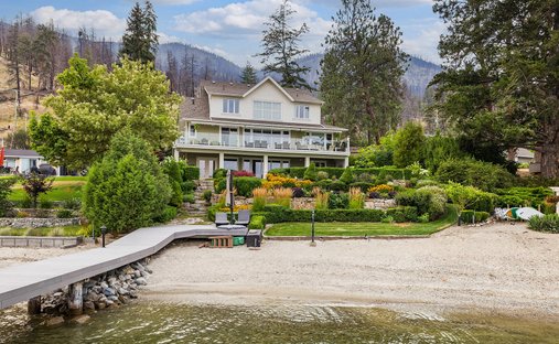 House in Kelowna, British Columbia, Canada 1