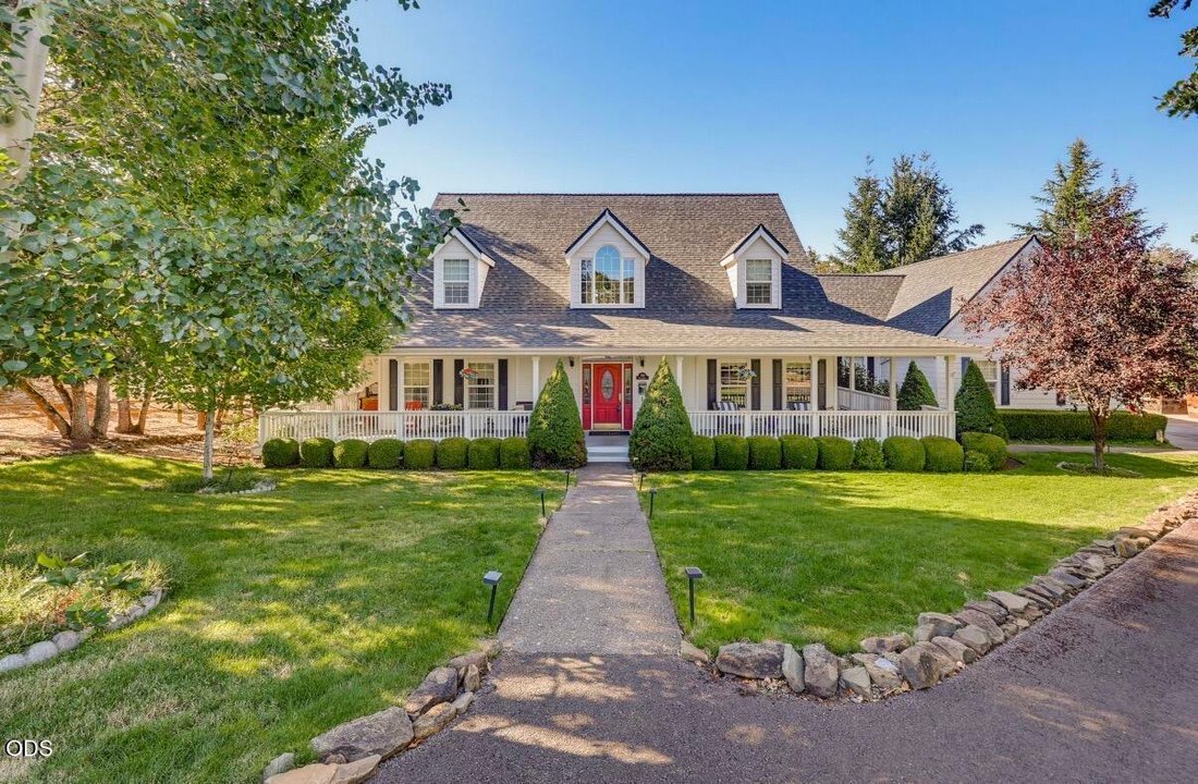 House in Applegate, Oregon, United States 1 - 18570449
