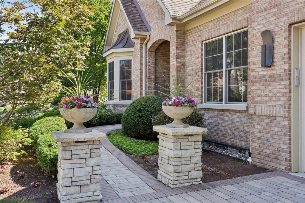 House in Western Springs, Illinois, United States 2 - 18570271