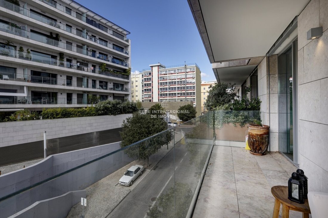 Apartment in Santo Antonio, Lisbon, Portugal 5 - 17537843