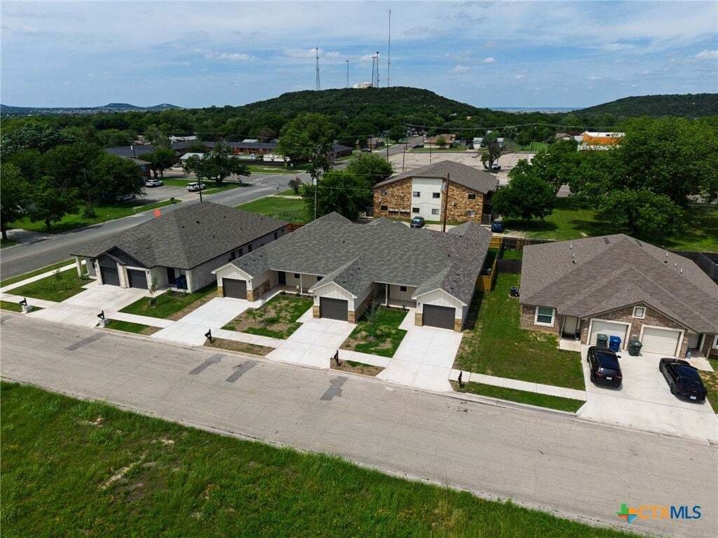 Townhouse in Copperas Cove, Texas, United States 2 - 18573203