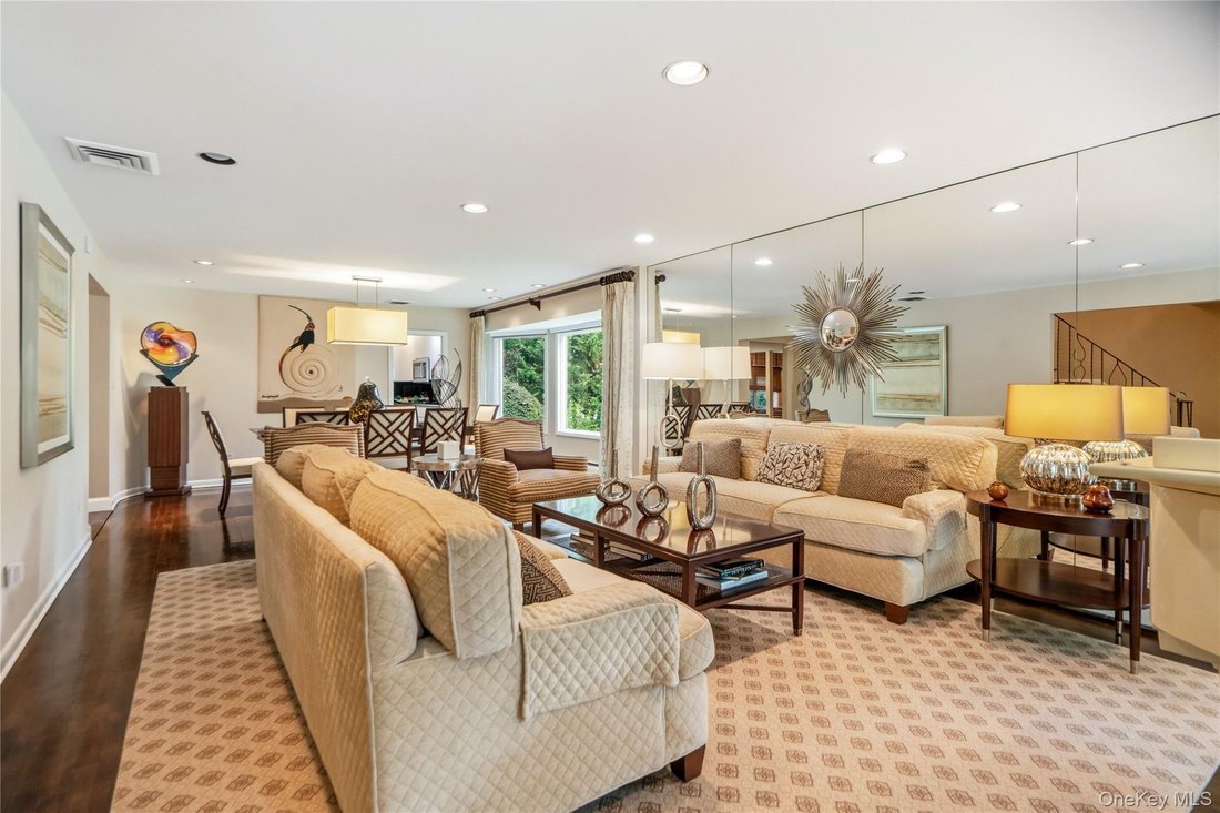 House in Roslyn, New York, United States 3 - 18566992