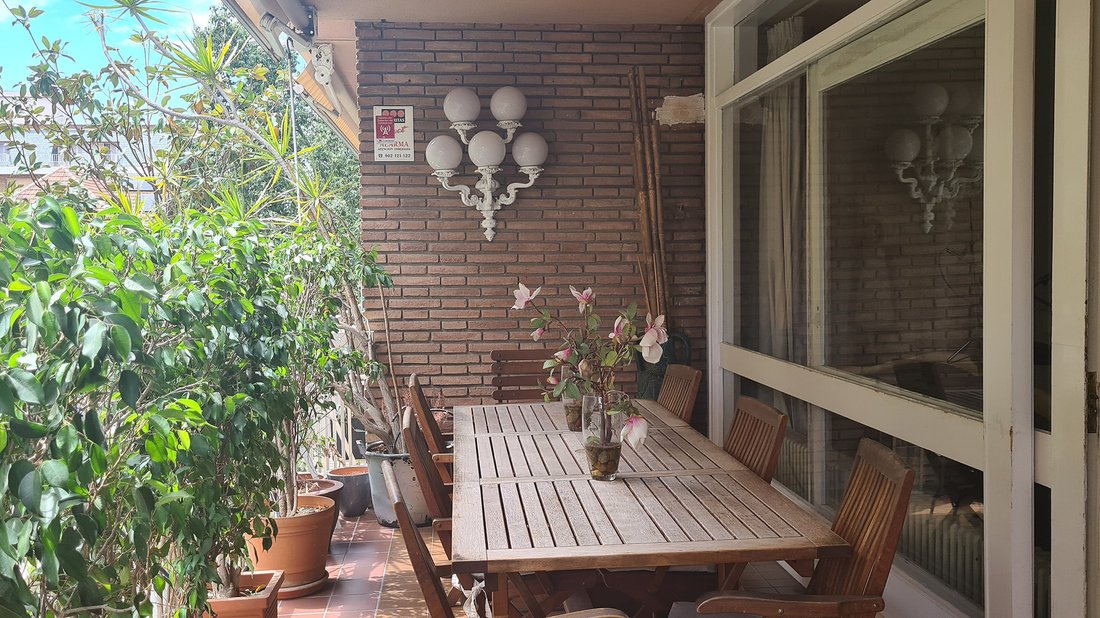 Apartment in Sarrià-Sant Gervasi, Barcelona, Spain 4 - 18300096