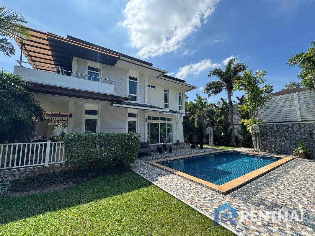 Villa in Choeng Thale, Phuket, Thailand 1 - 18573324