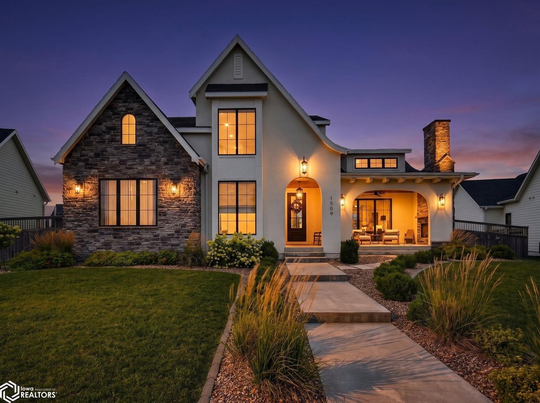 House in Ankeny, Iowa, United States 1 - 18569087