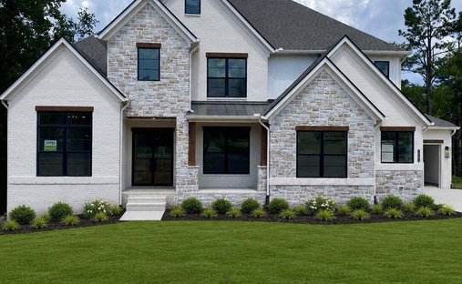 House in Bon Aqua, Tennessee, United States 1