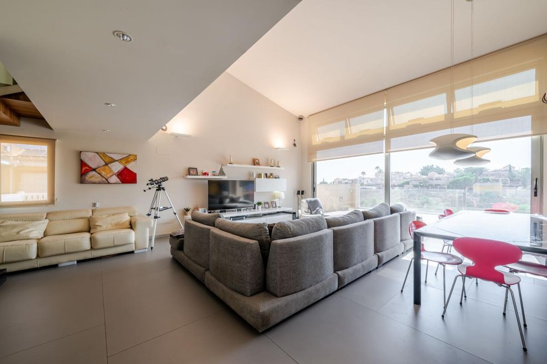 Villa in Torrevieja, Valencian Community, Spain 5 - 18570802