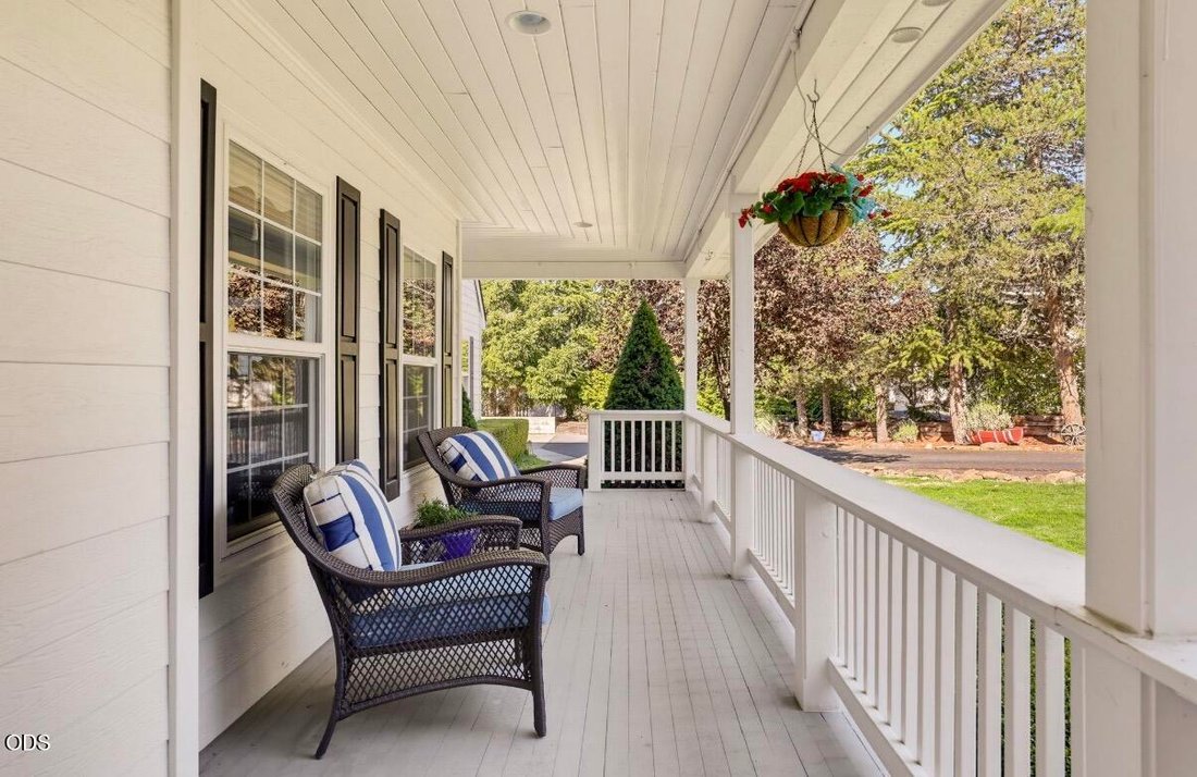 House in Applegate, Oregon, United States 5 - 18570449