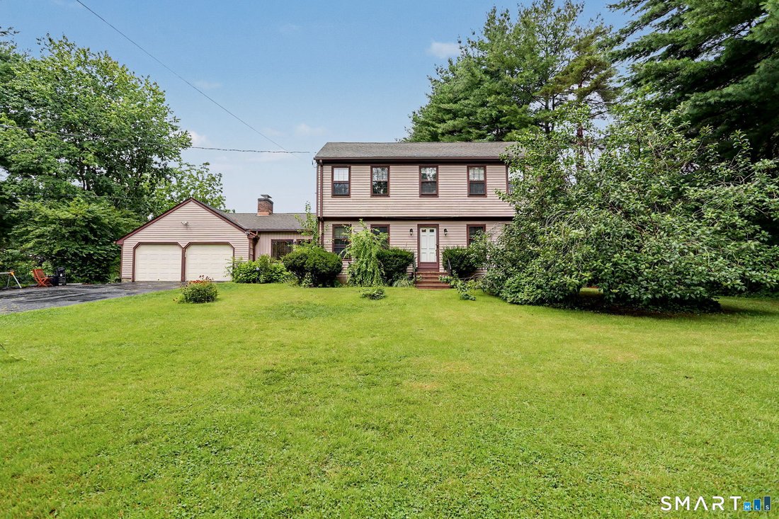House in Trumbull, Connecticut, United States 1 - 18566963
