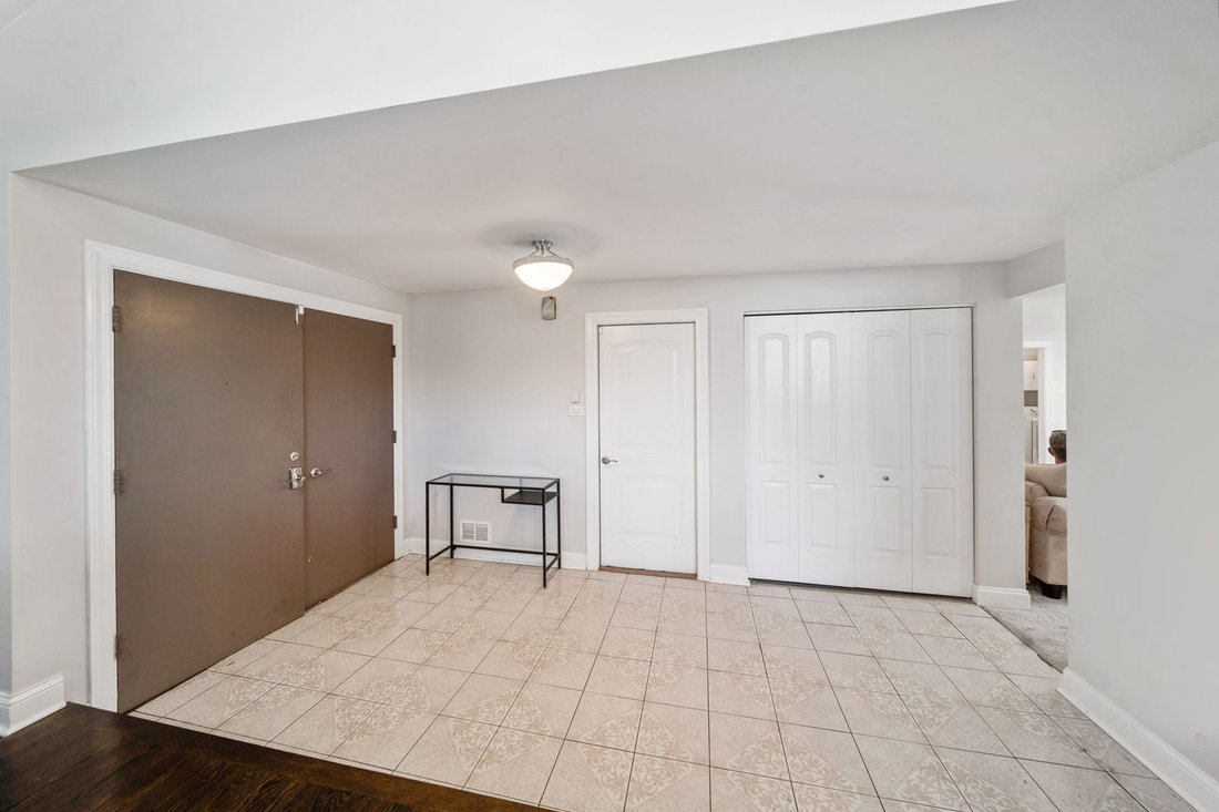 House in Palos Hills, Illinois, United States 2 - 18568726