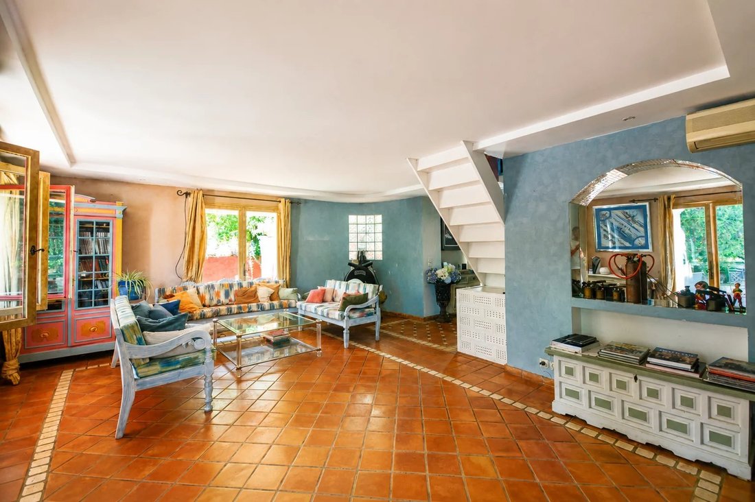 Villa in Mougins, Provence-Alpes-Côte d'Azur, France 4 - 18571718