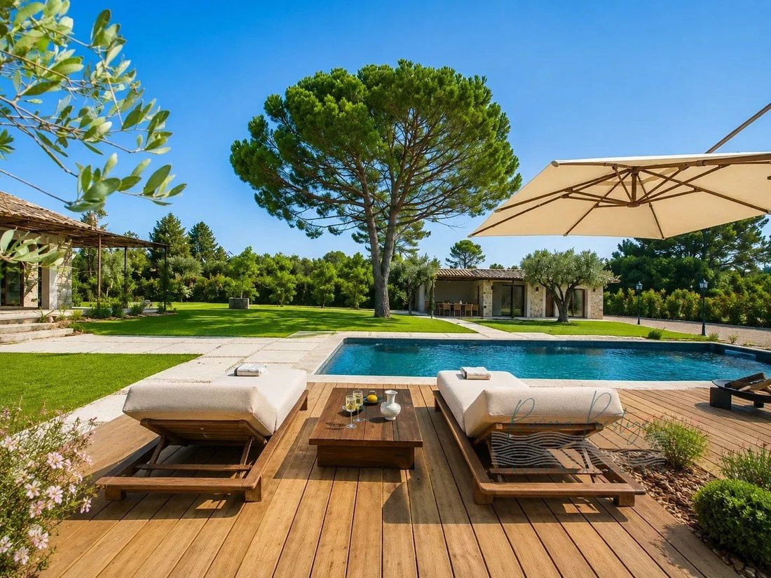 Villa in Mougins, Provence-Alpes-Côte d'Azur, France 2 - 18572238