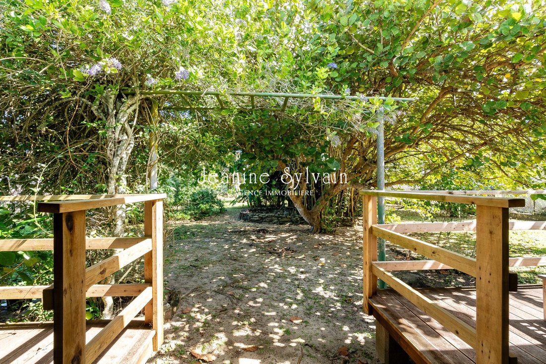 House in Atiha, Windward Islands, French Polynesia 2 - 18097695