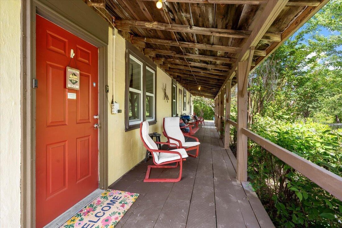 Apartment in Pine Ridge, Kentucky, United States 5 - 18572927