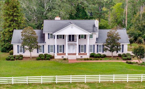Farm Ranch in Ohatchee, Alabama, United States 1