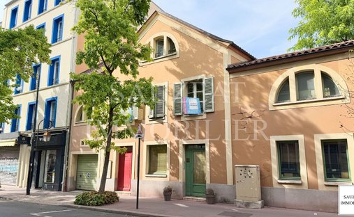 Apartment in Montrouge, Ile-de-France, France 1