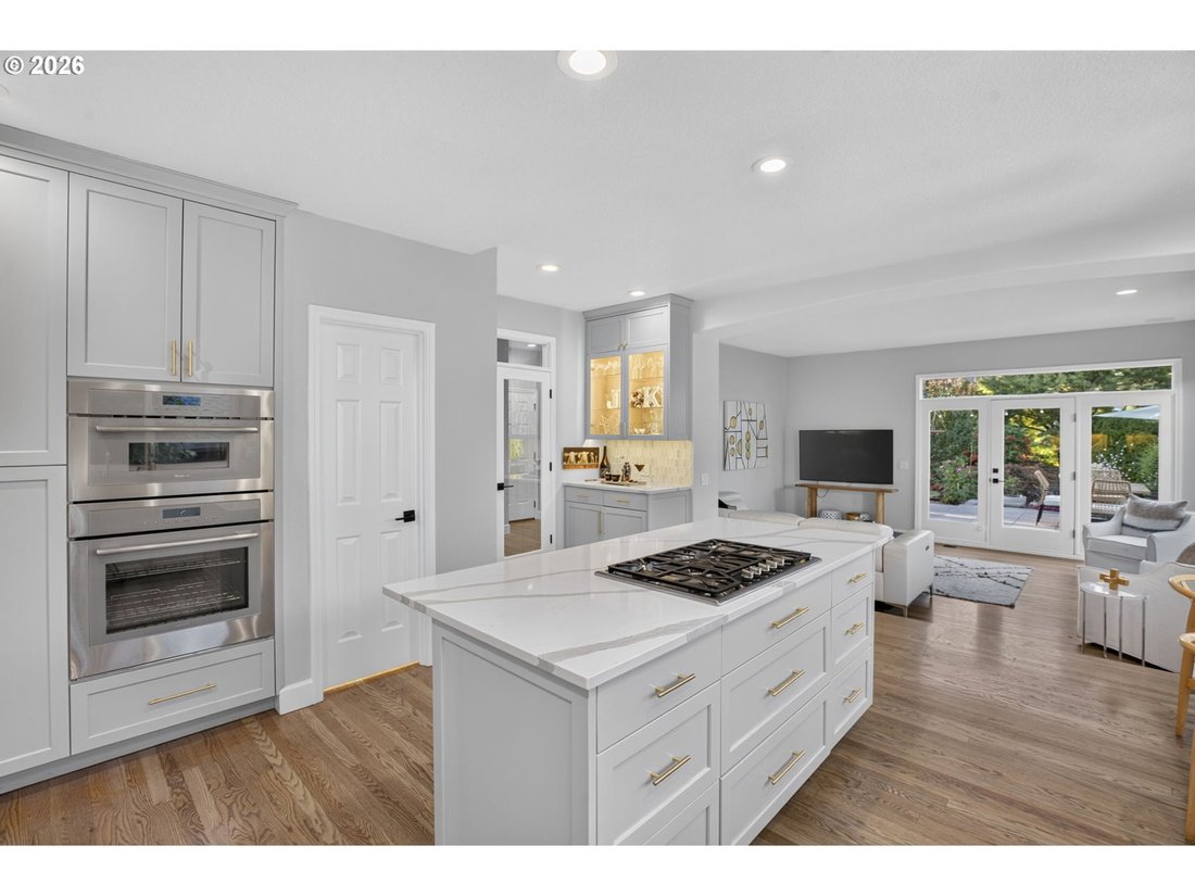 House in West Linn, Oregon, United States 5 - 18570432