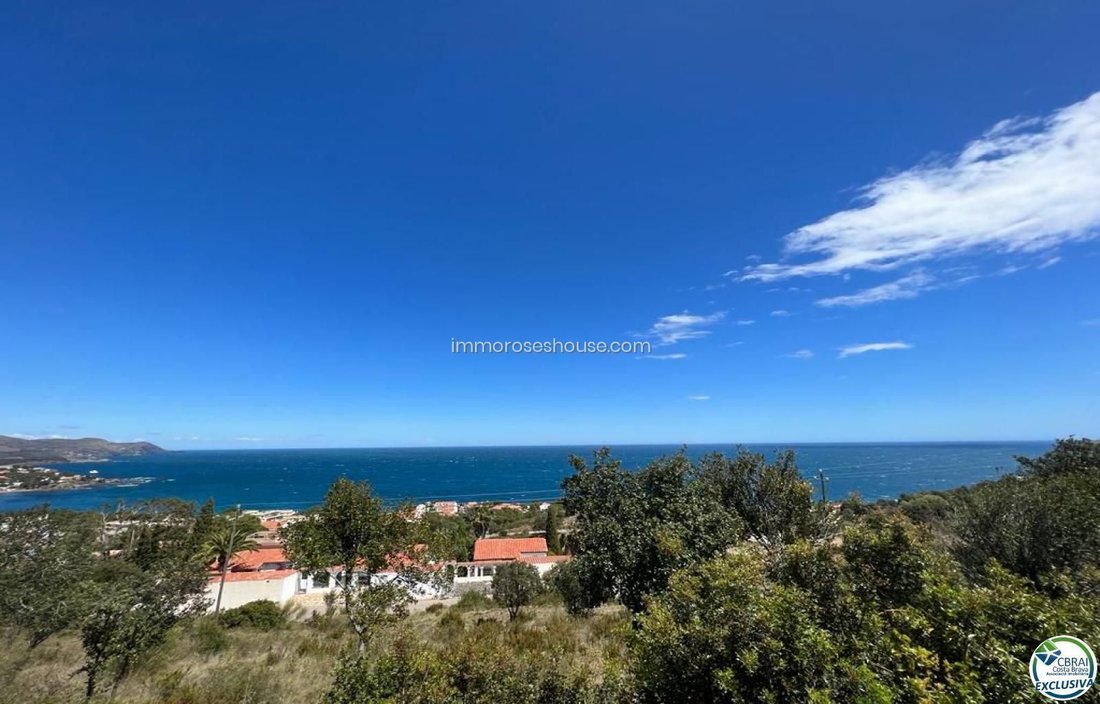 Land in Llanca, Catalonia, Spain 1 - 18351069