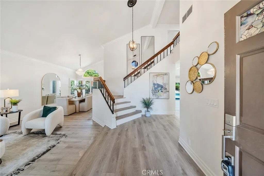 House in Upland, California, United States 5 - 18567385