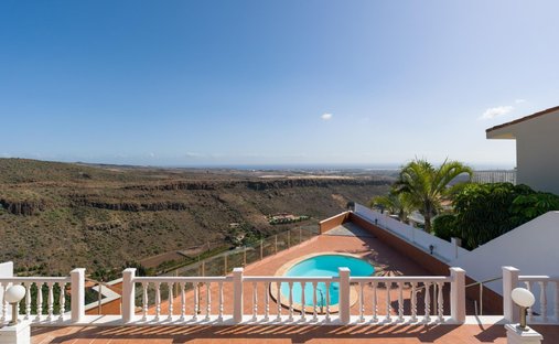 Villa in San Bartolome de Tirajana, Canary Islands, Spain 1