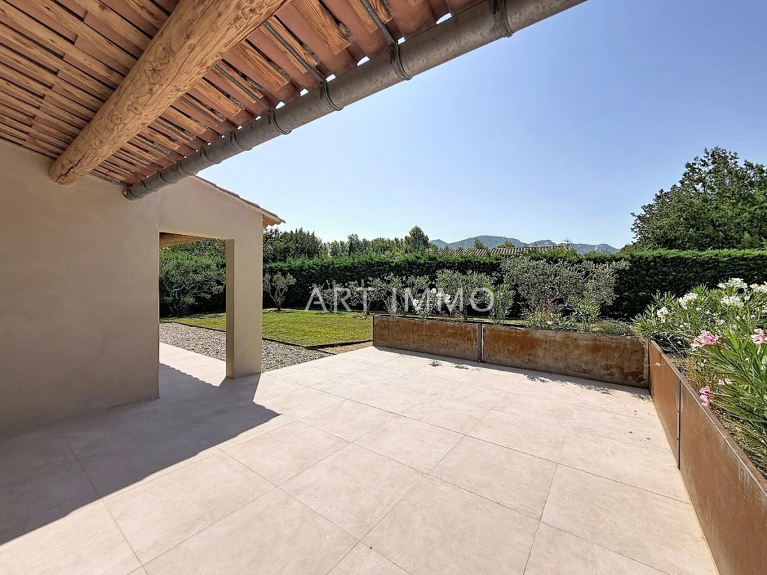House in Robion, Provence-Alpes-Côte d'Azur, France 4 - 18568974