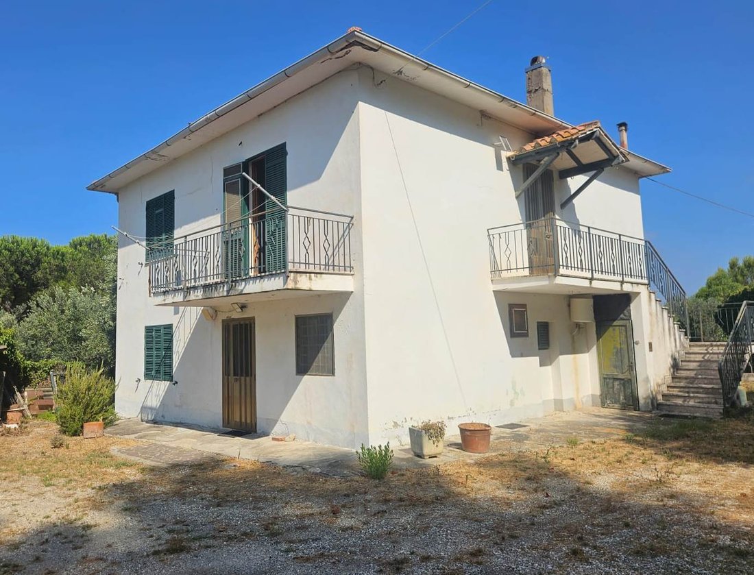 Country House in San Vincenzo, Tuscany, Italy 5 - 18570619