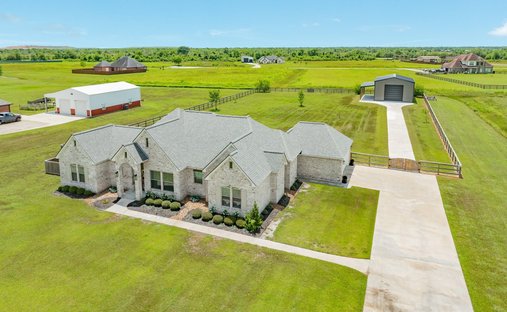 House in Clute, Texas, United States 1