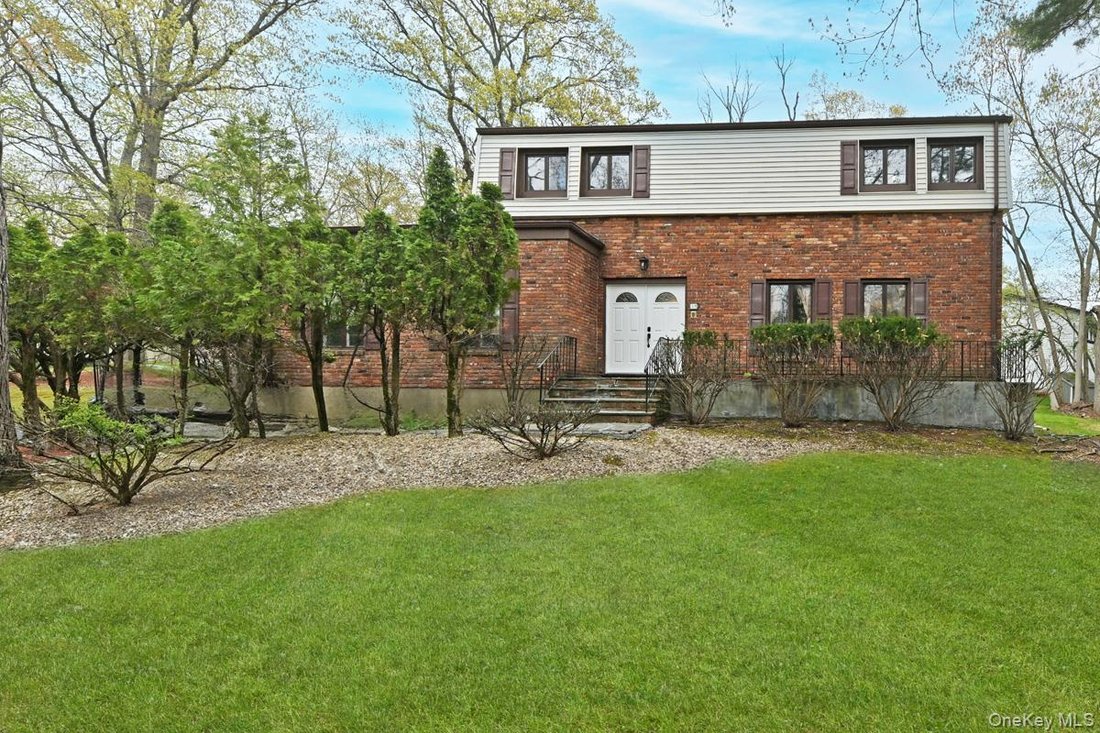 House in Spring Valley, New York, United States 1 - 18572960
