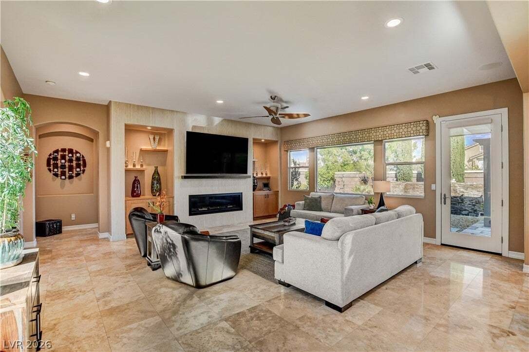 House in Las Vegas, Nevada, United States 4 - 18568608