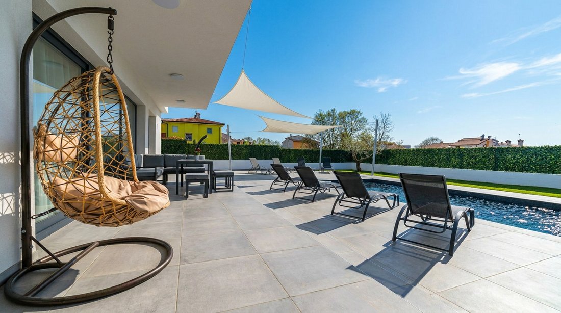 Villa in Porec, Istria County, Croatia 2 - 18572522