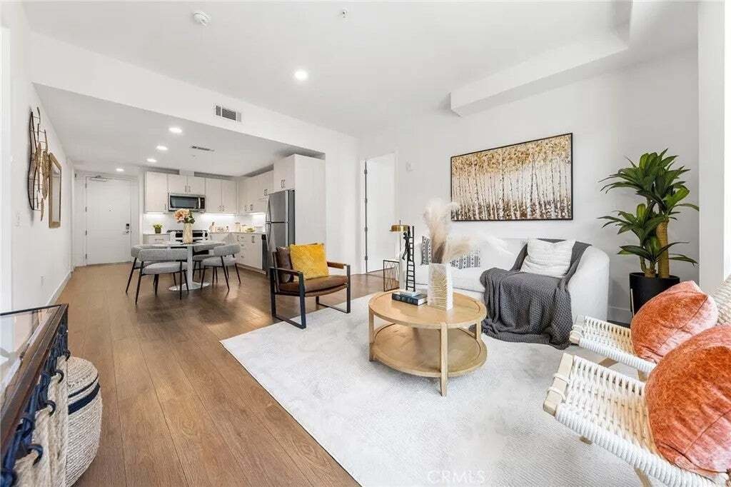 Condo in Altadena, California, United States 3 - 18571411